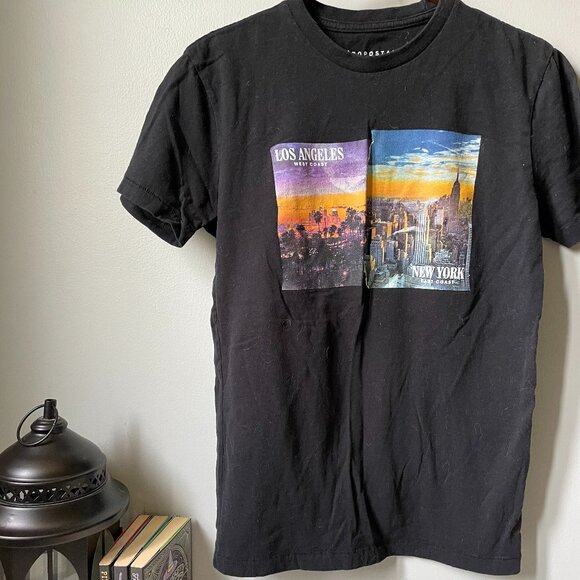 Aeropostale Graphic Tee Bundle - Picture 7 of 14